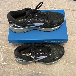 Brooks Ghost Running Shoes